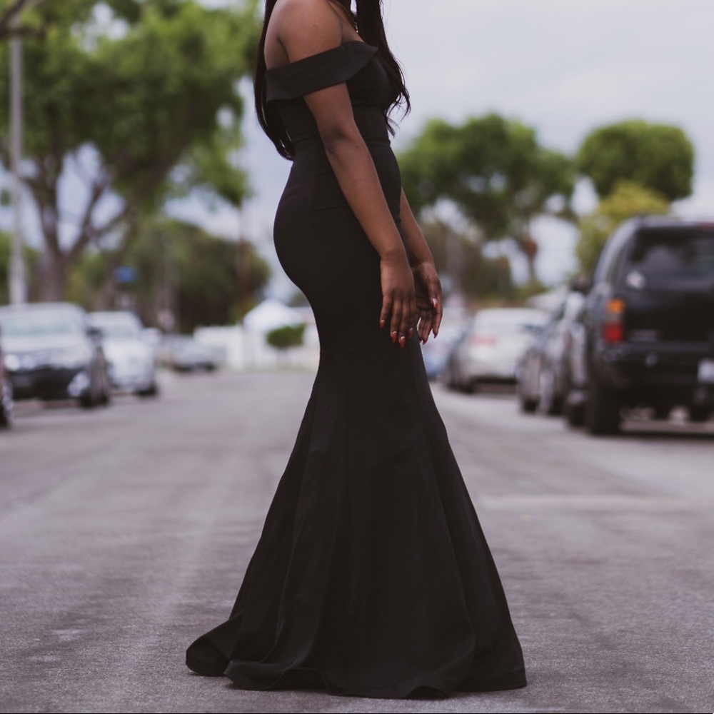 Black Prom Dress - Picture 2 of 3